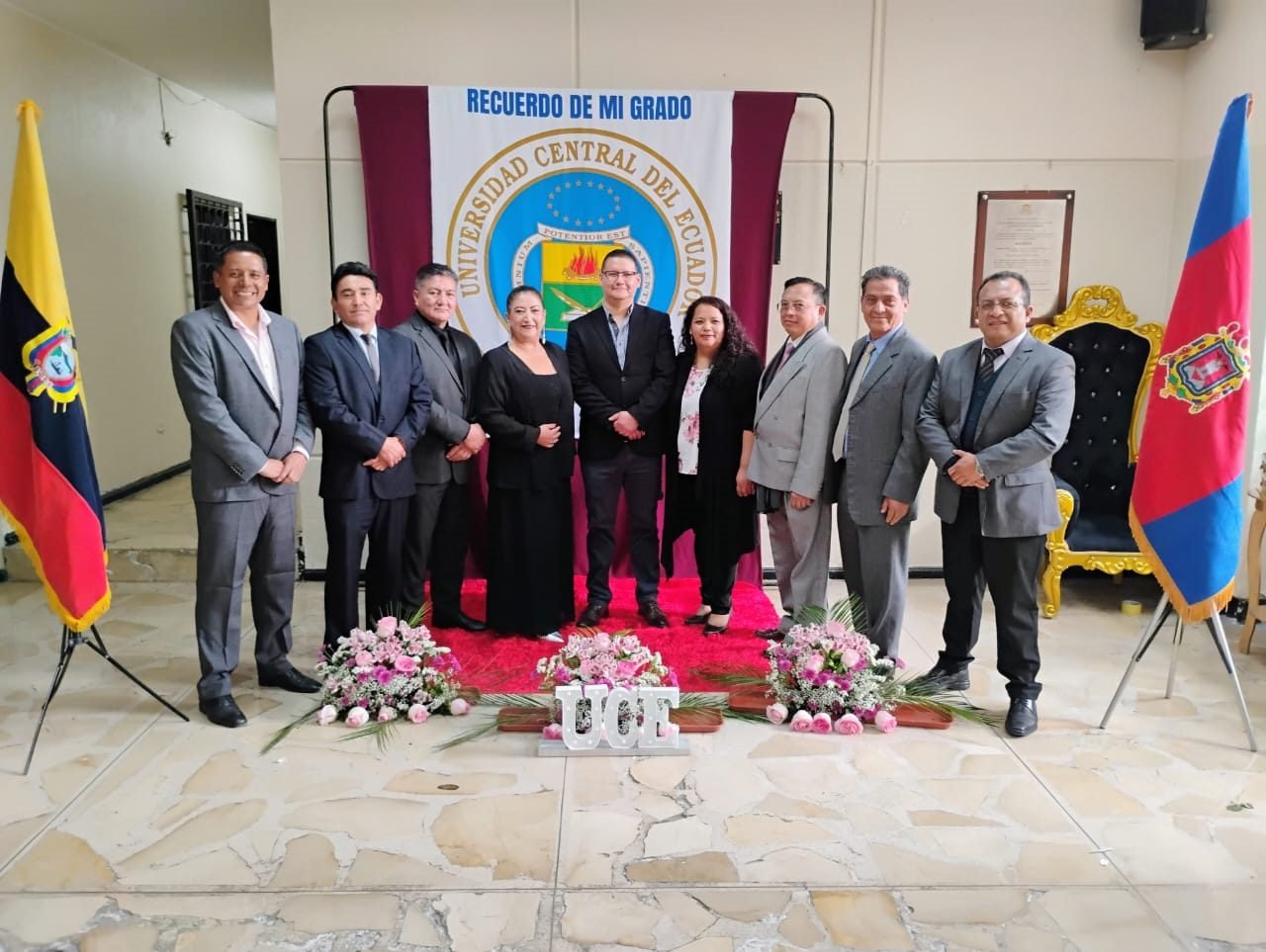 Docentes de la Carrera de Informática reunidos